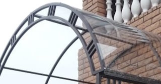 Кованные навесы над крыльцом дома в Новосибирске - купить по цене от 2052 руб